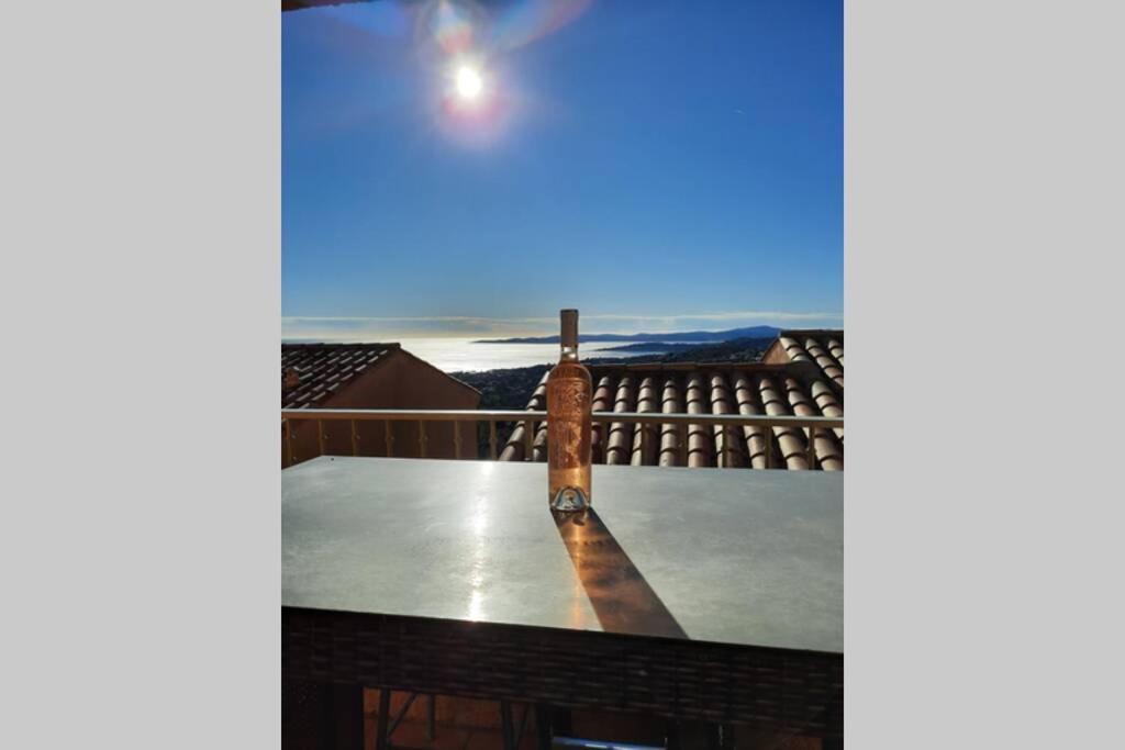 Tres Bel Appartement T3 Avec Splendide Vue Mer เลอิสซ็องเบรอ ภายนอก รูปภาพ
